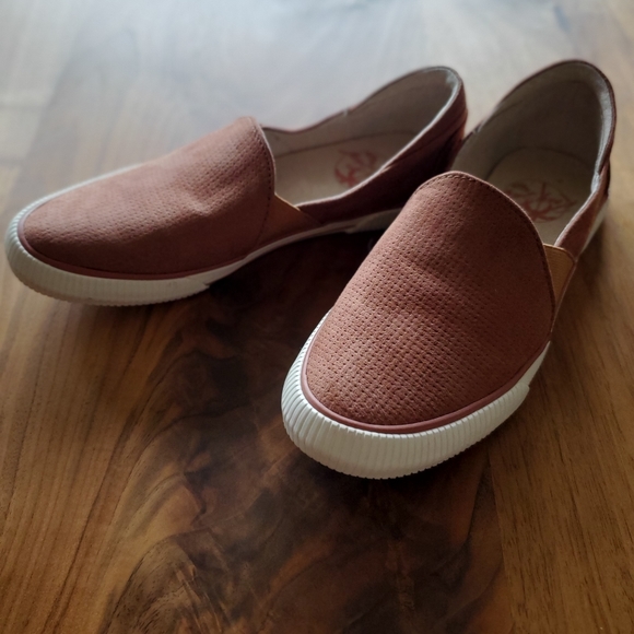 Roxy Brayden Slip-on Shoes size 6 - Picture 4 of 6